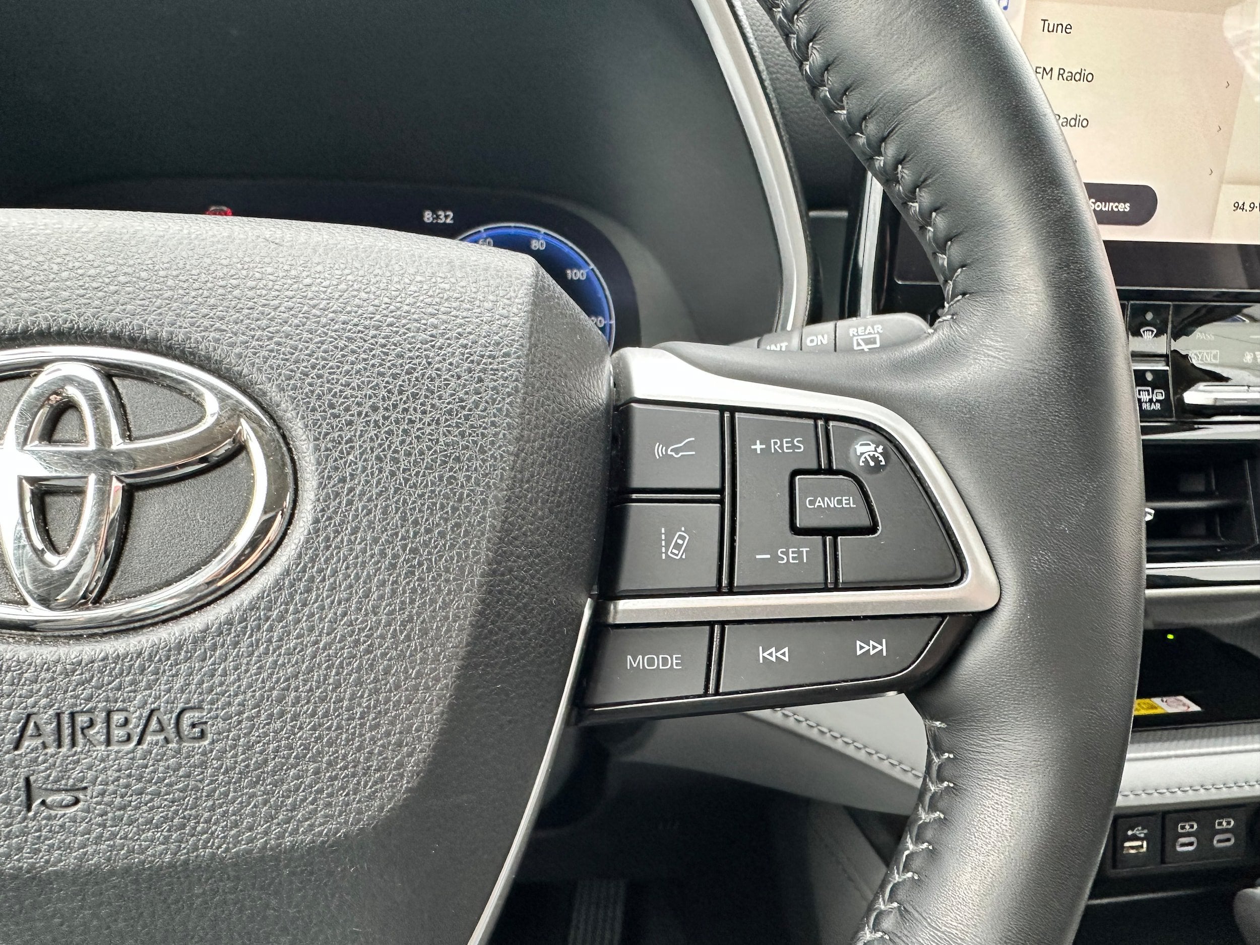 2023 Toyota Highlander Hybrid Limited