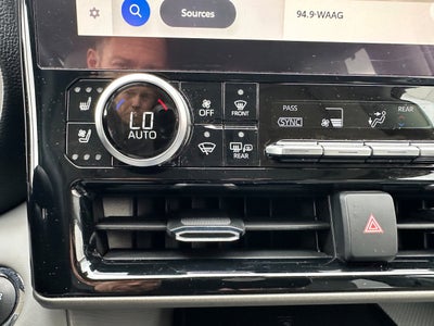 2023 Toyota Highlander Hybrid Limited