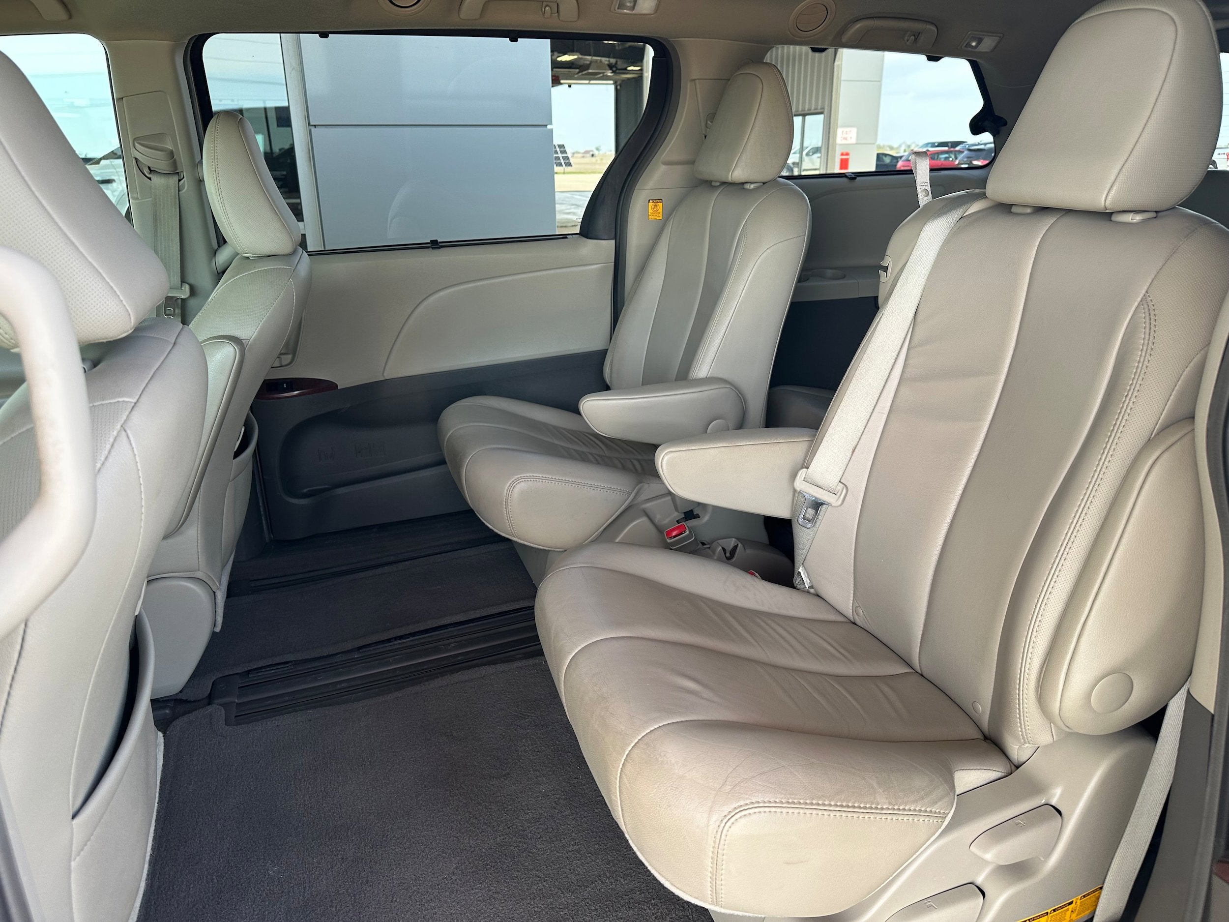 2013 Toyota Sienna Base