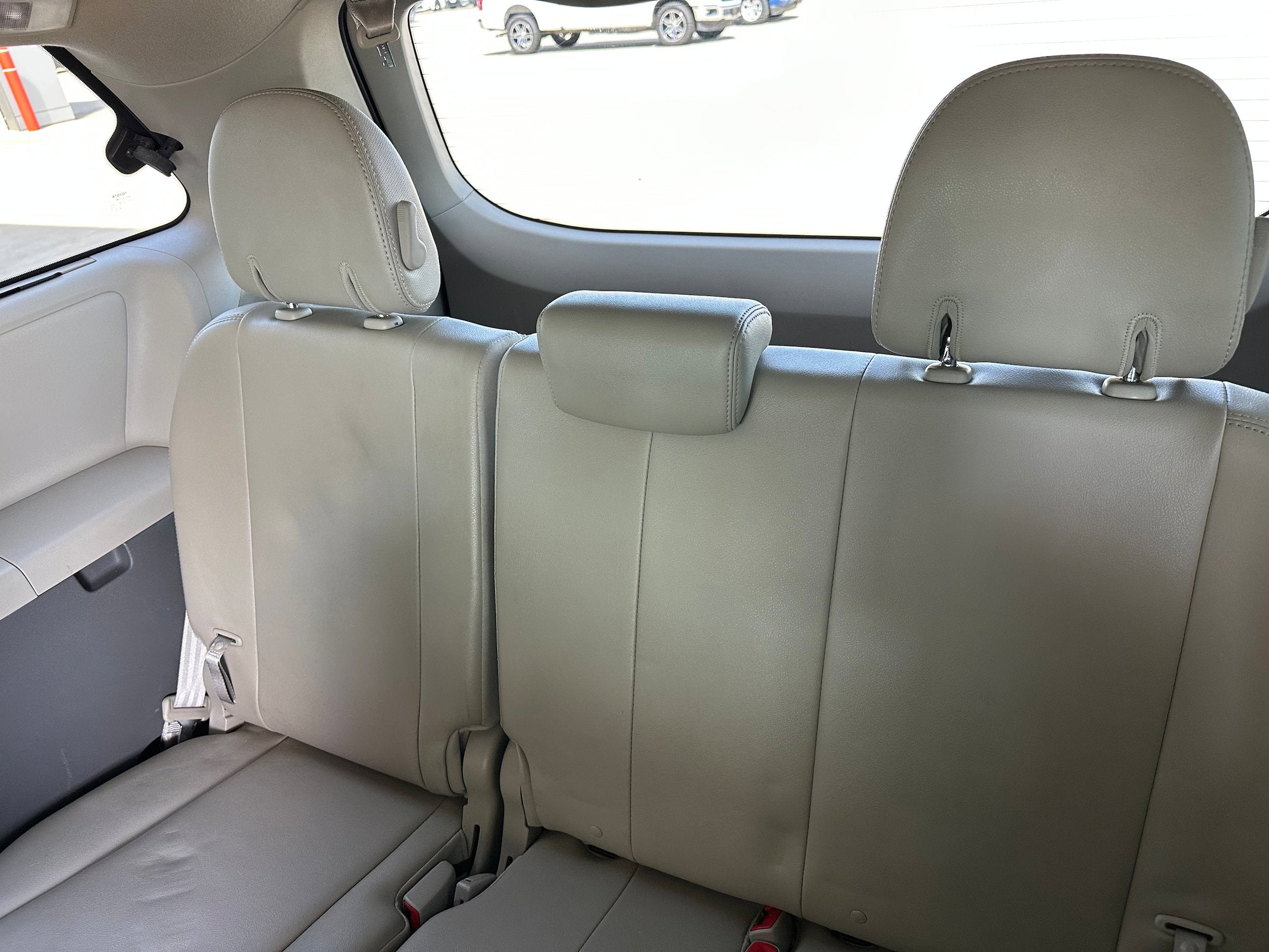 2013 Toyota Sienna Base