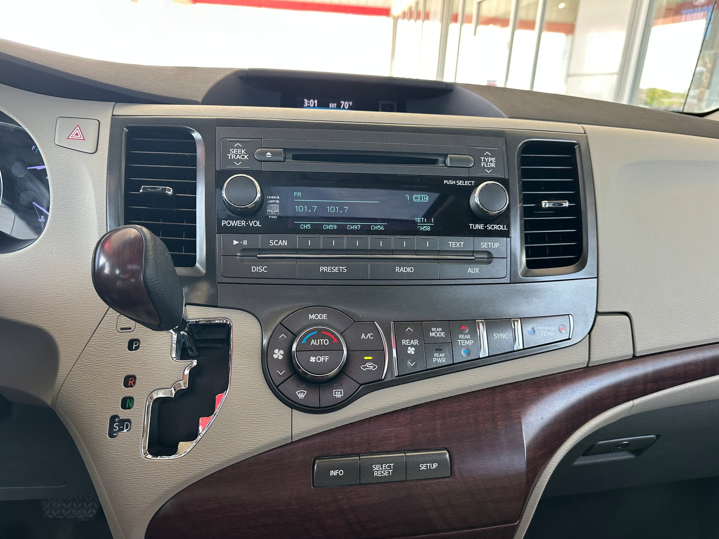 2013 Toyota Sienna Base