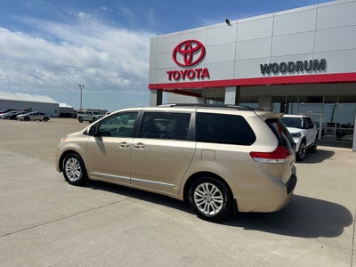 2013 Toyota Sienna Base