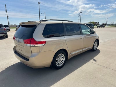 2013 Toyota Sienna Base