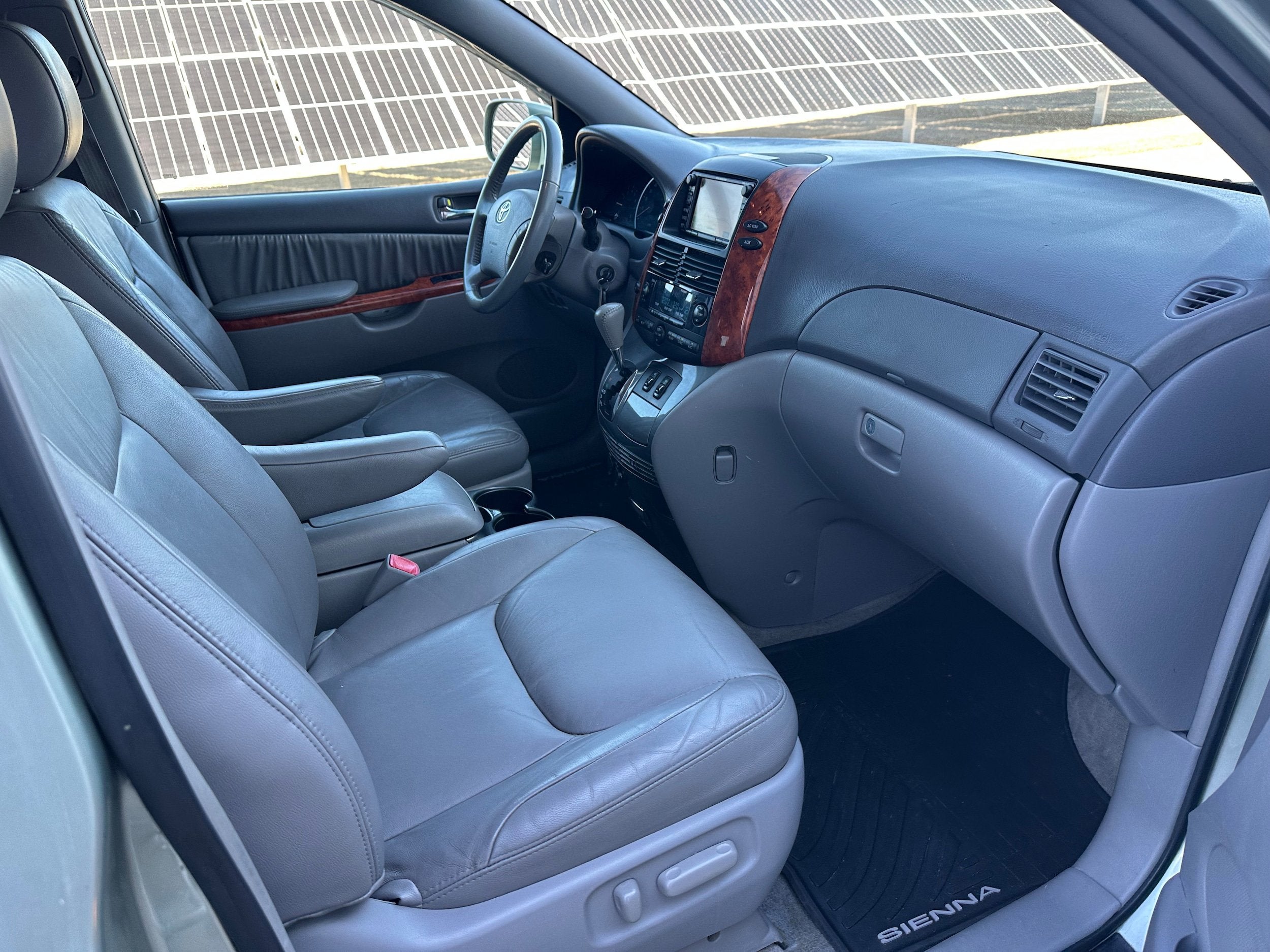 2010 Toyota Sienna Base