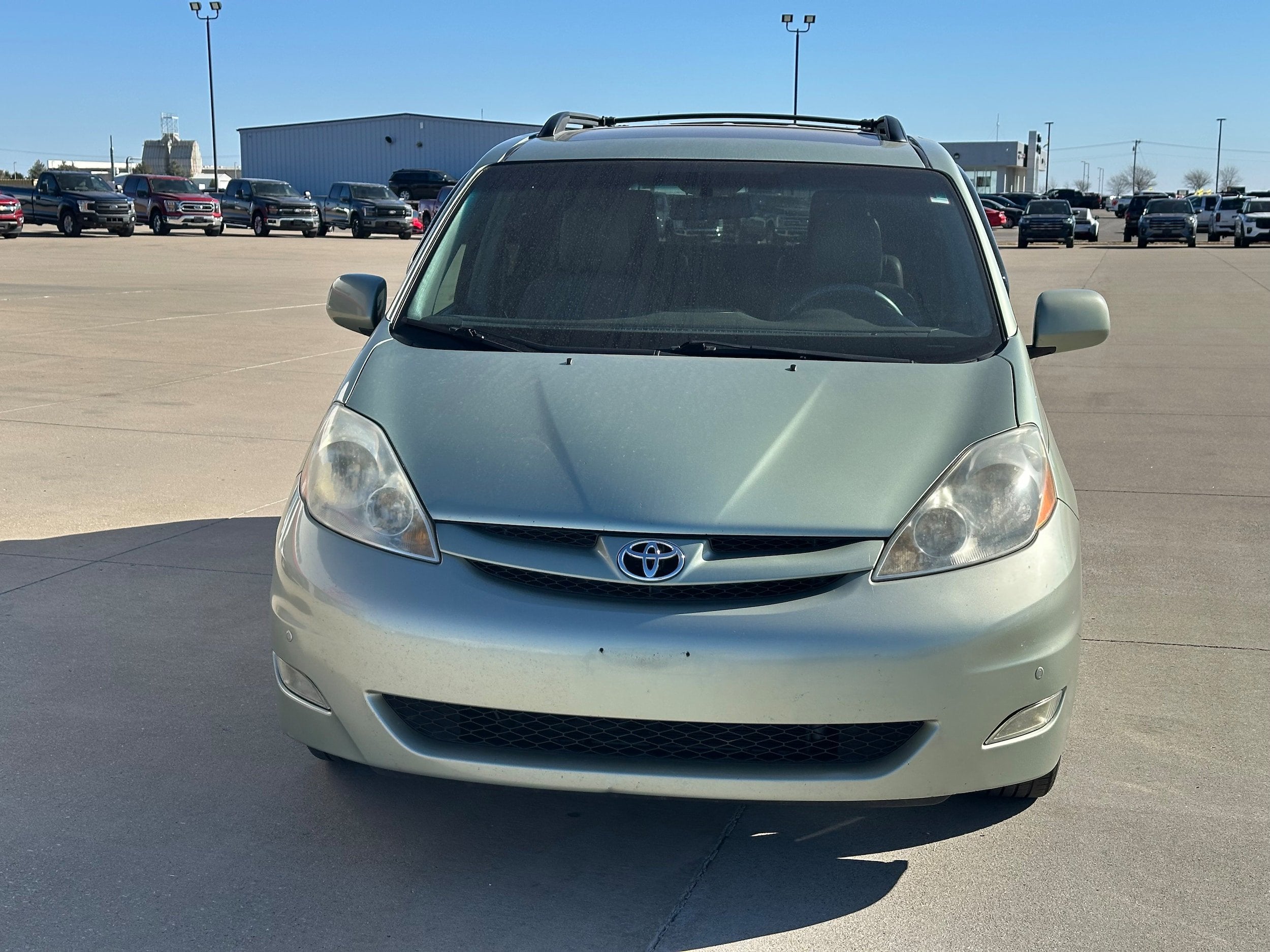 2010 Toyota Sienna Base