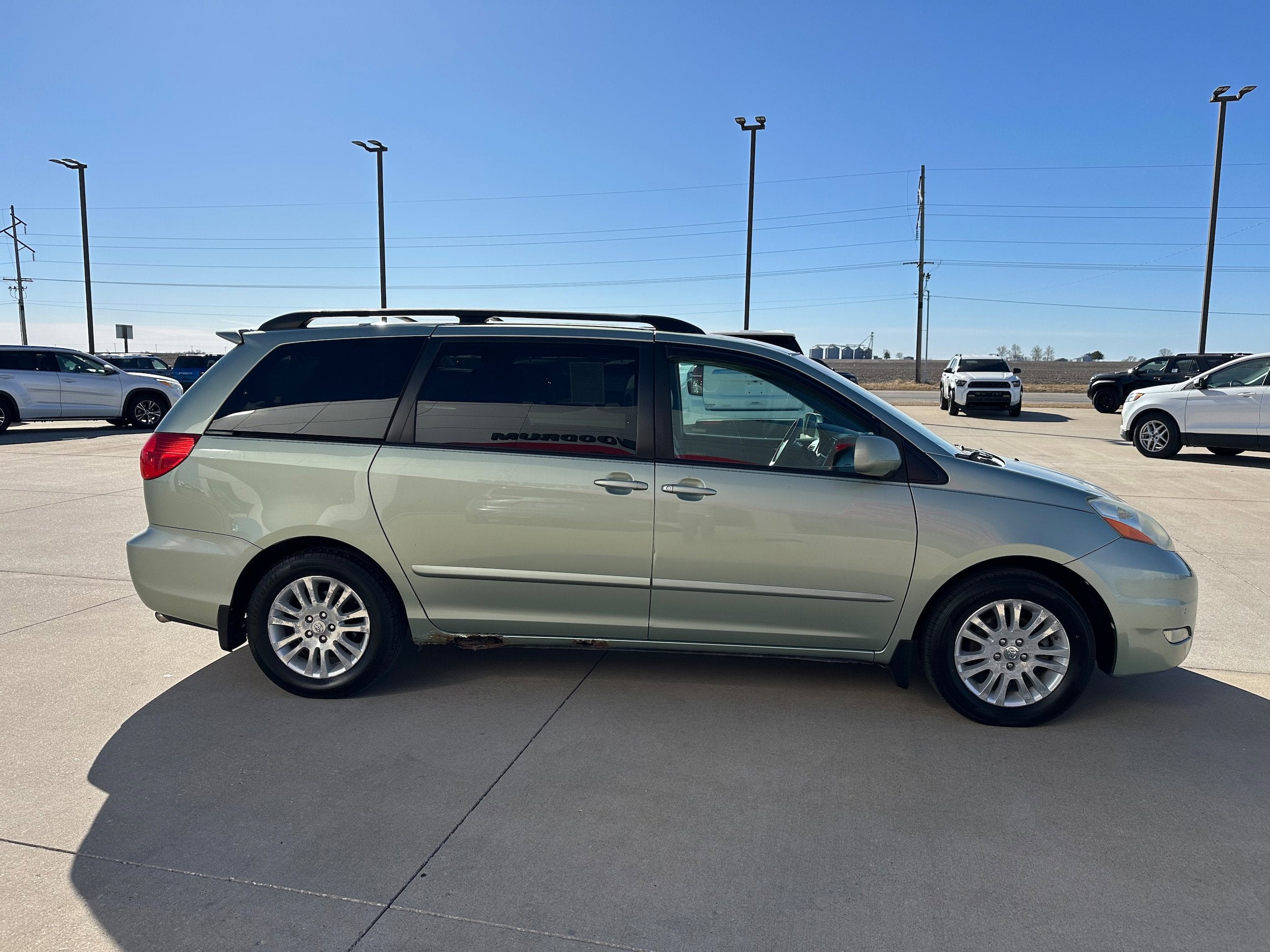 2010 Toyota Sienna Base