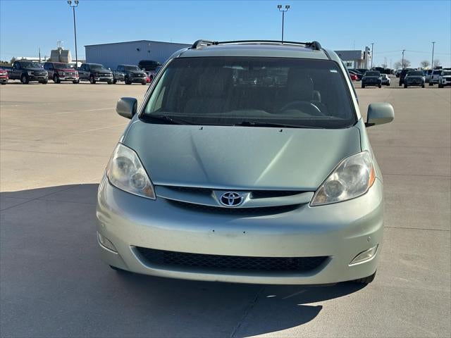 2010 Toyota Sienna Base
