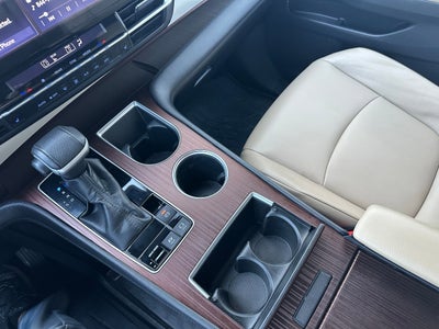 2022 Toyota Sienna XLE