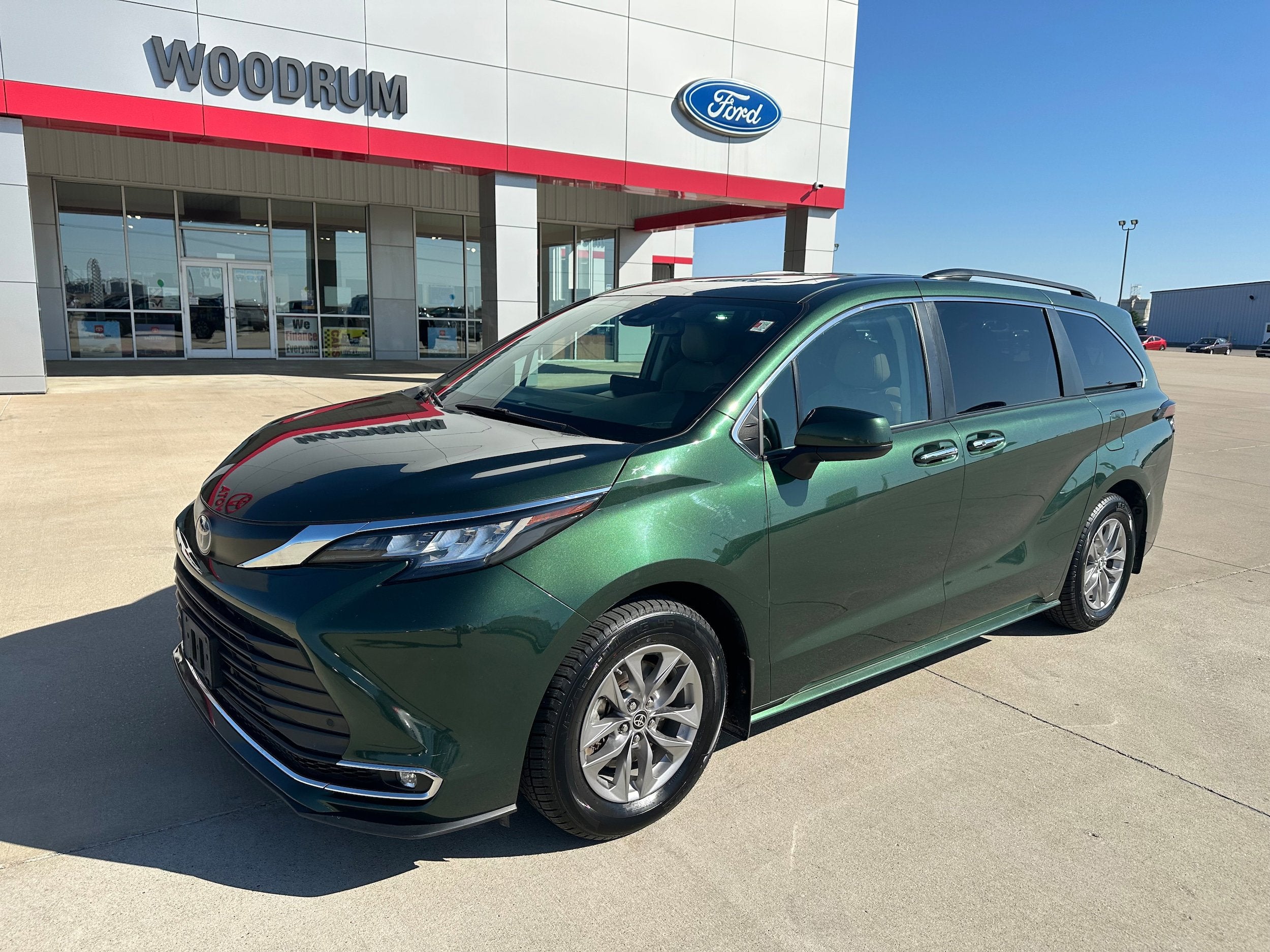 2022 Toyota Sienna XLE