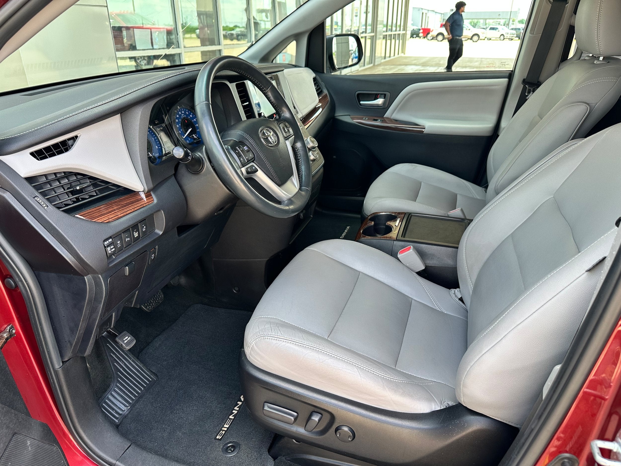 2017 Toyota Sienna Limited