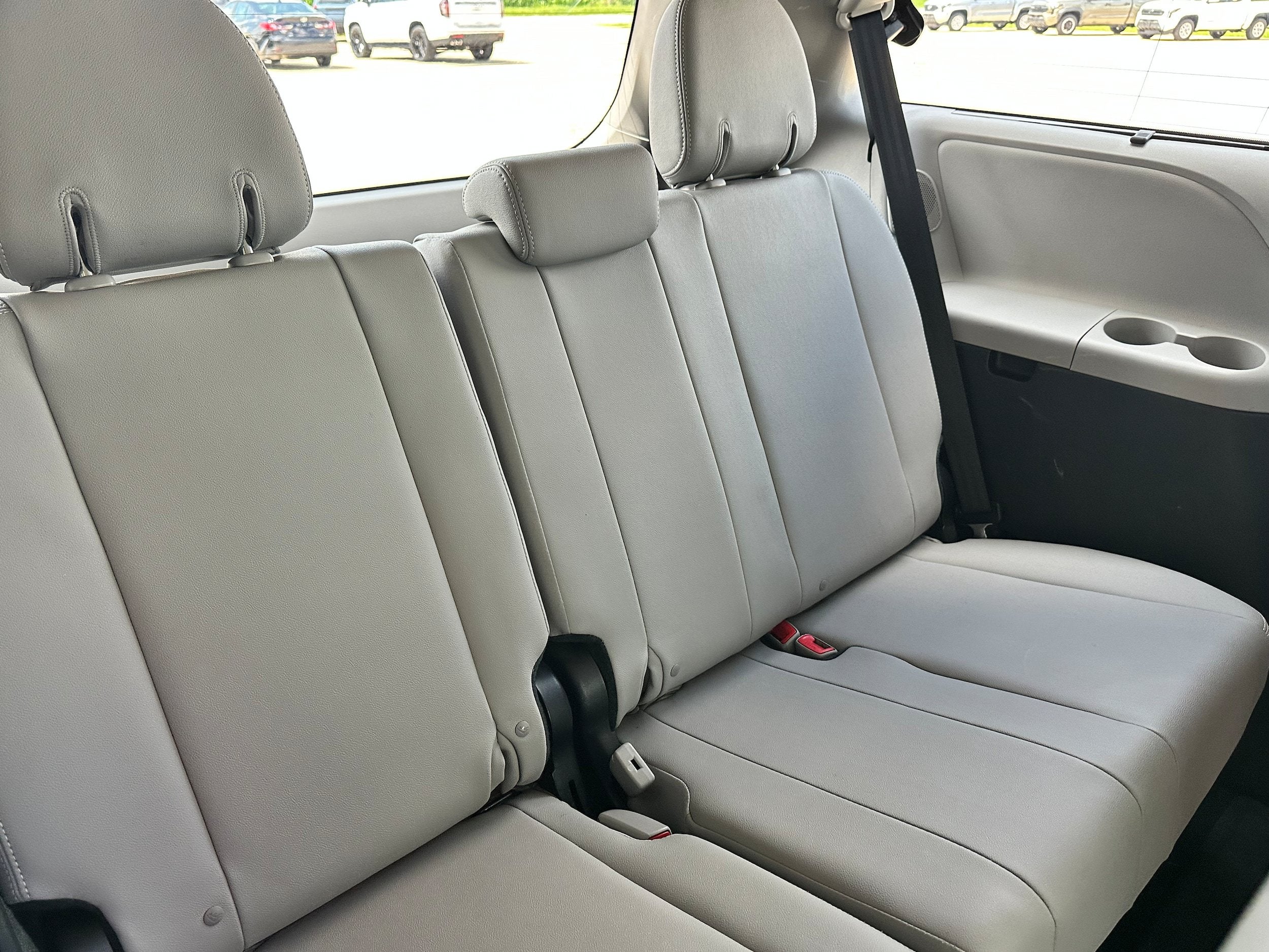 2017 Toyota Sienna Limited