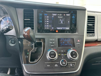2017 Toyota Sienna Limited