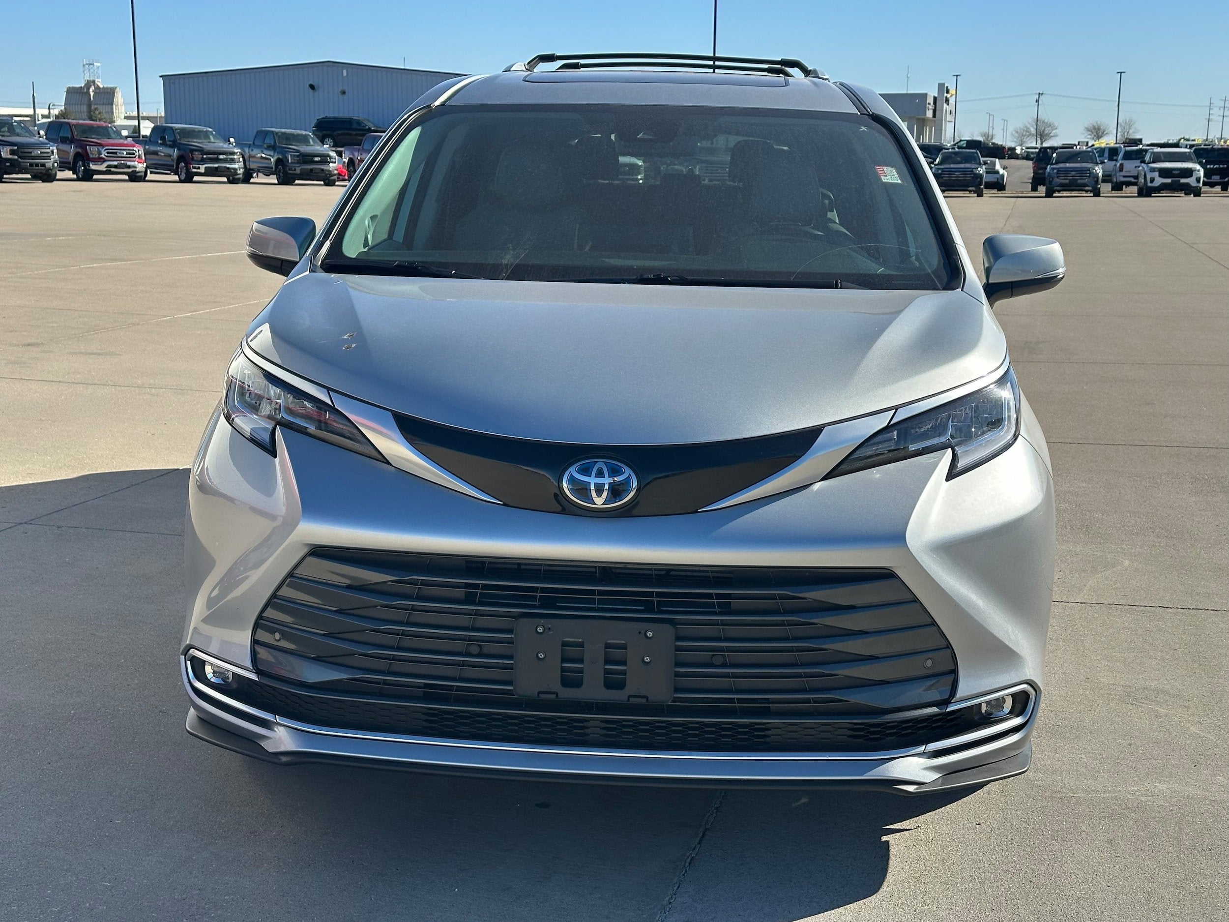 2024 Toyota Sienna Limited