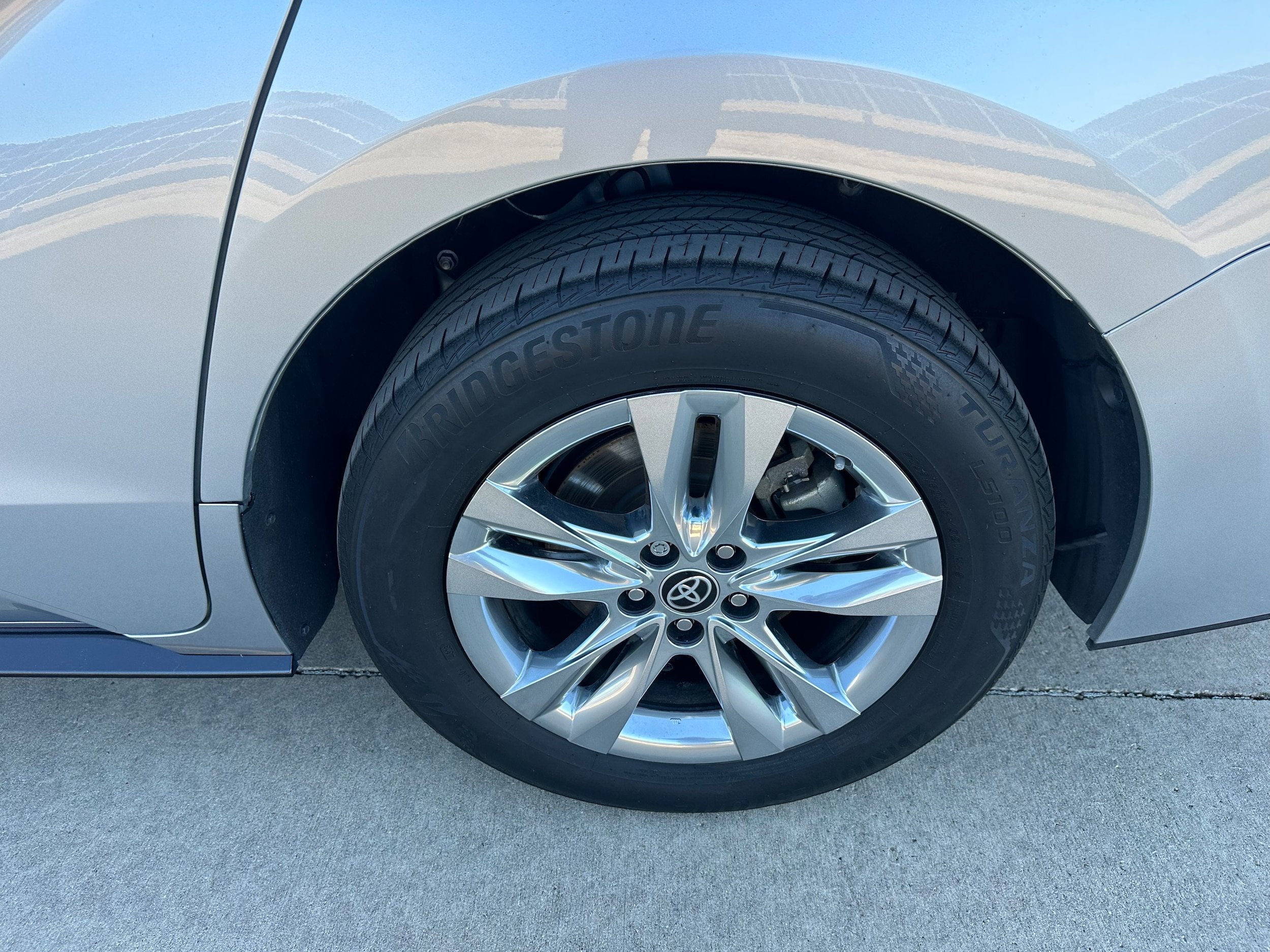 2024 Toyota Sienna Limited