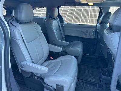 2024 Toyota Sienna Limited