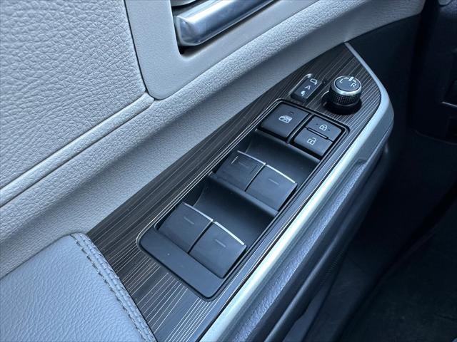 2024 Toyota Sienna Limited