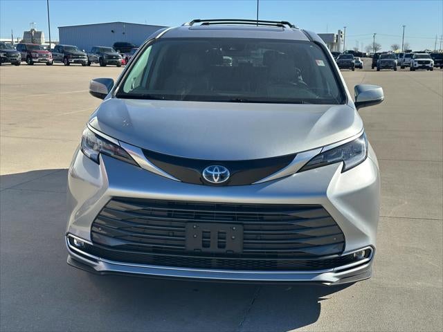 2024 Toyota Sienna Limited