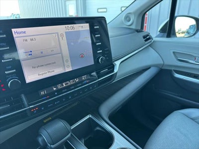 2024 Toyota Sienna Limited