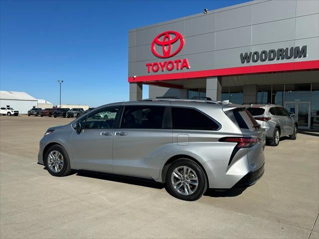 2024 Toyota Sienna Limited