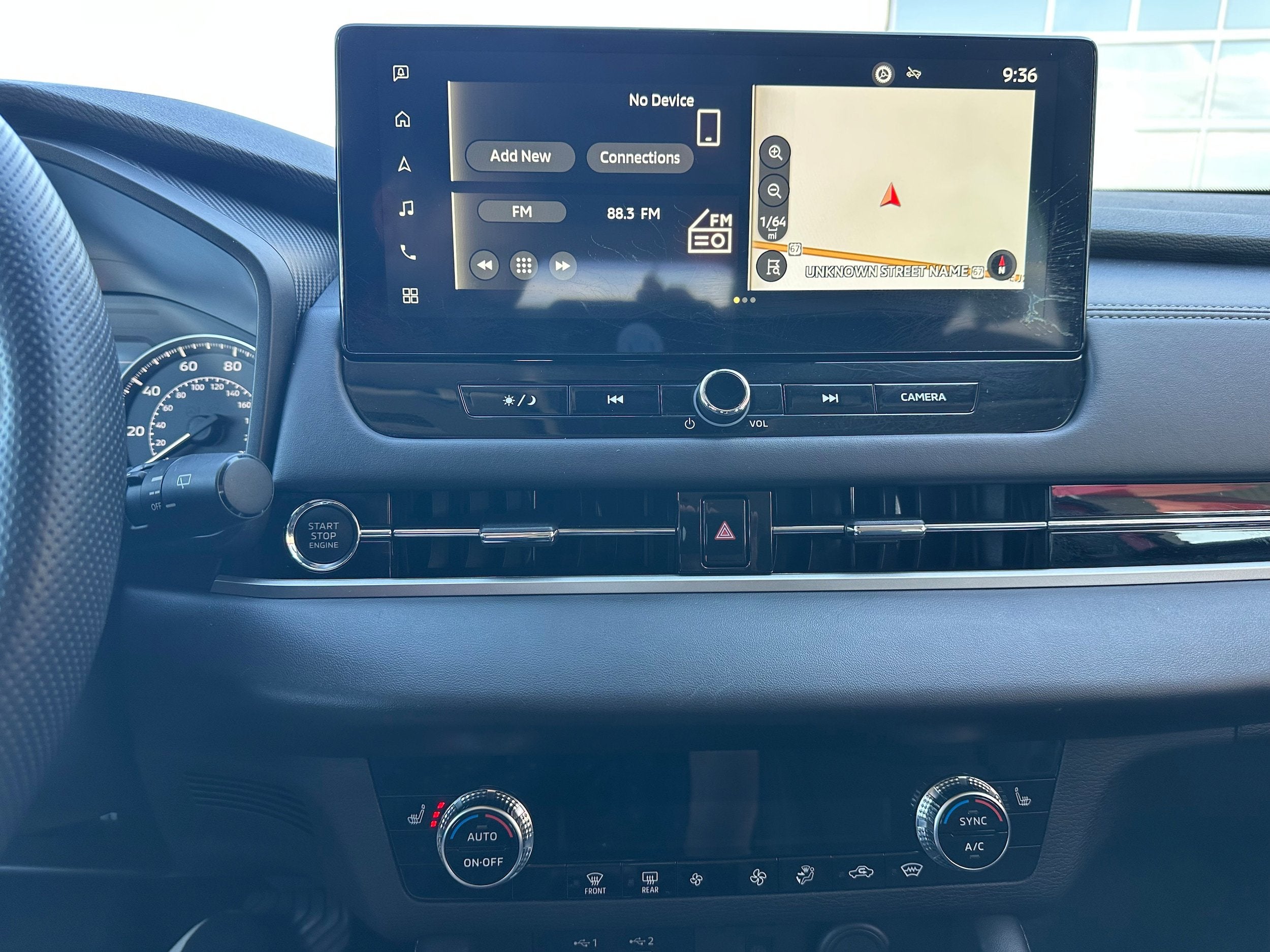 2025 Mitsubishi Outlander Base