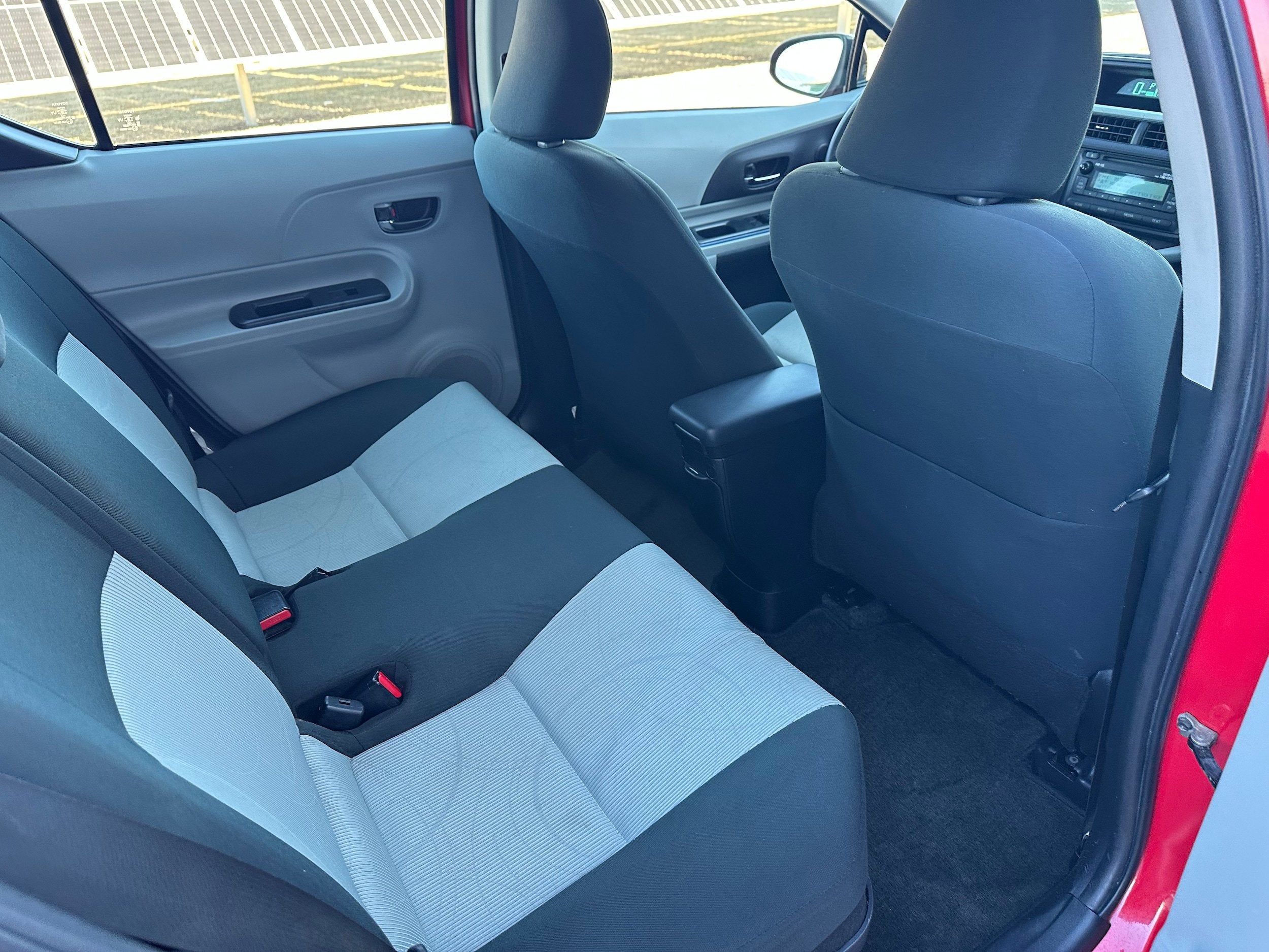 2012 Toyota Prius c Base