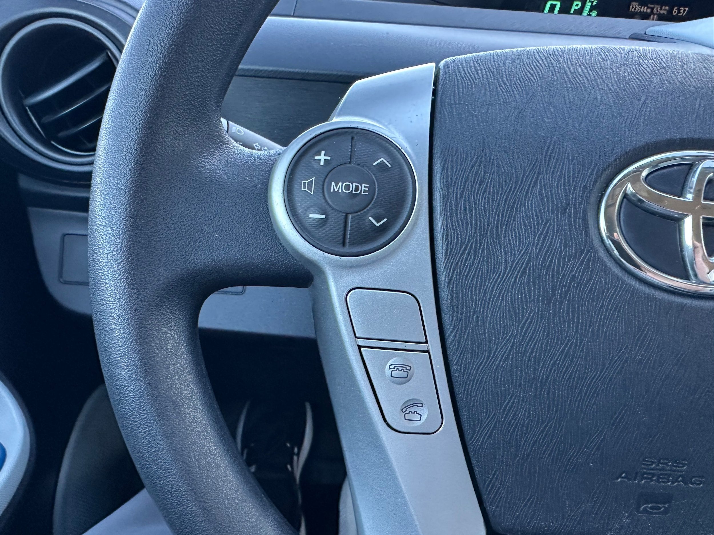 2012 Toyota Prius c Base