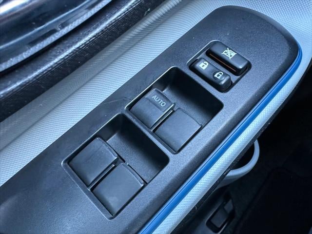 2012 Toyota Prius c Base