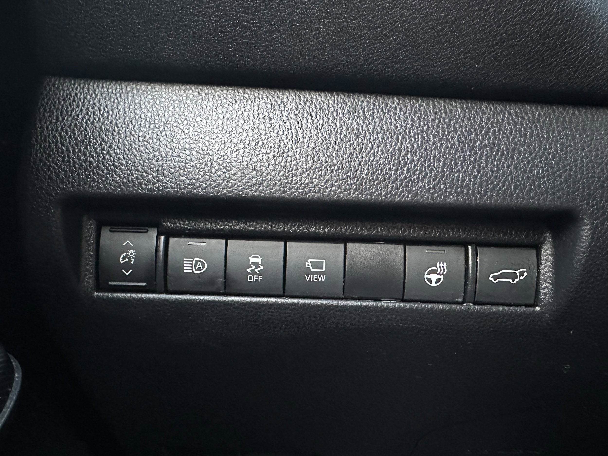 2023 Toyota Venza Base