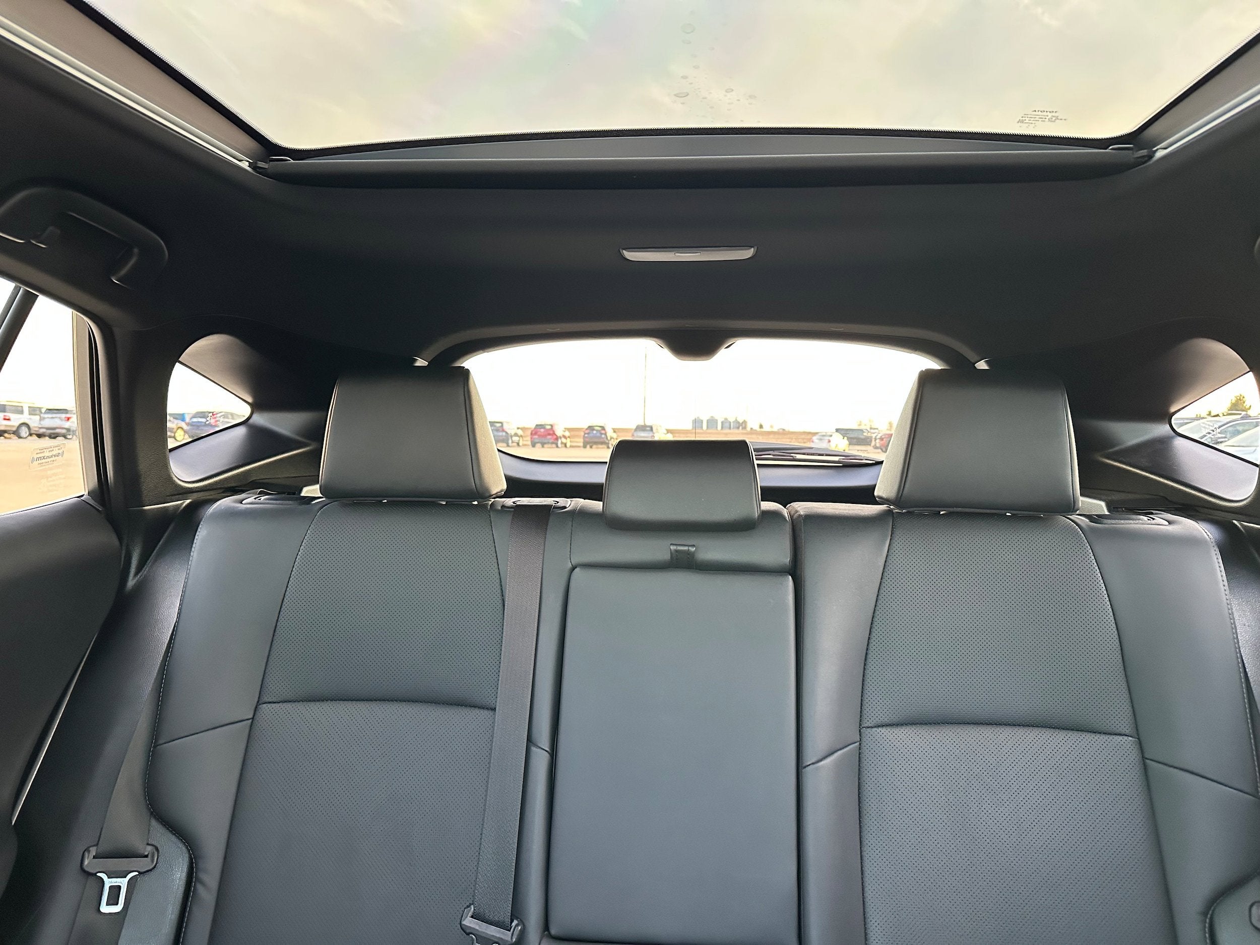 2023 Toyota Venza Base