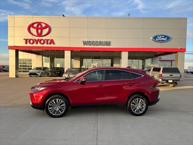 2023 Toyota Venza Base