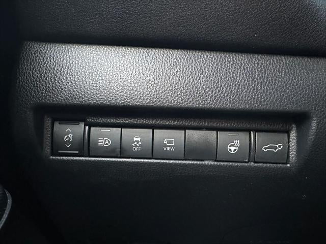 2023 Toyota Venza Base