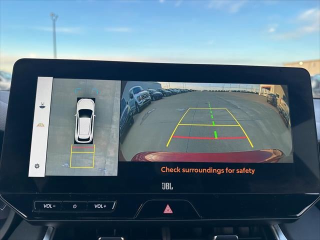 2023 Toyota Venza Base