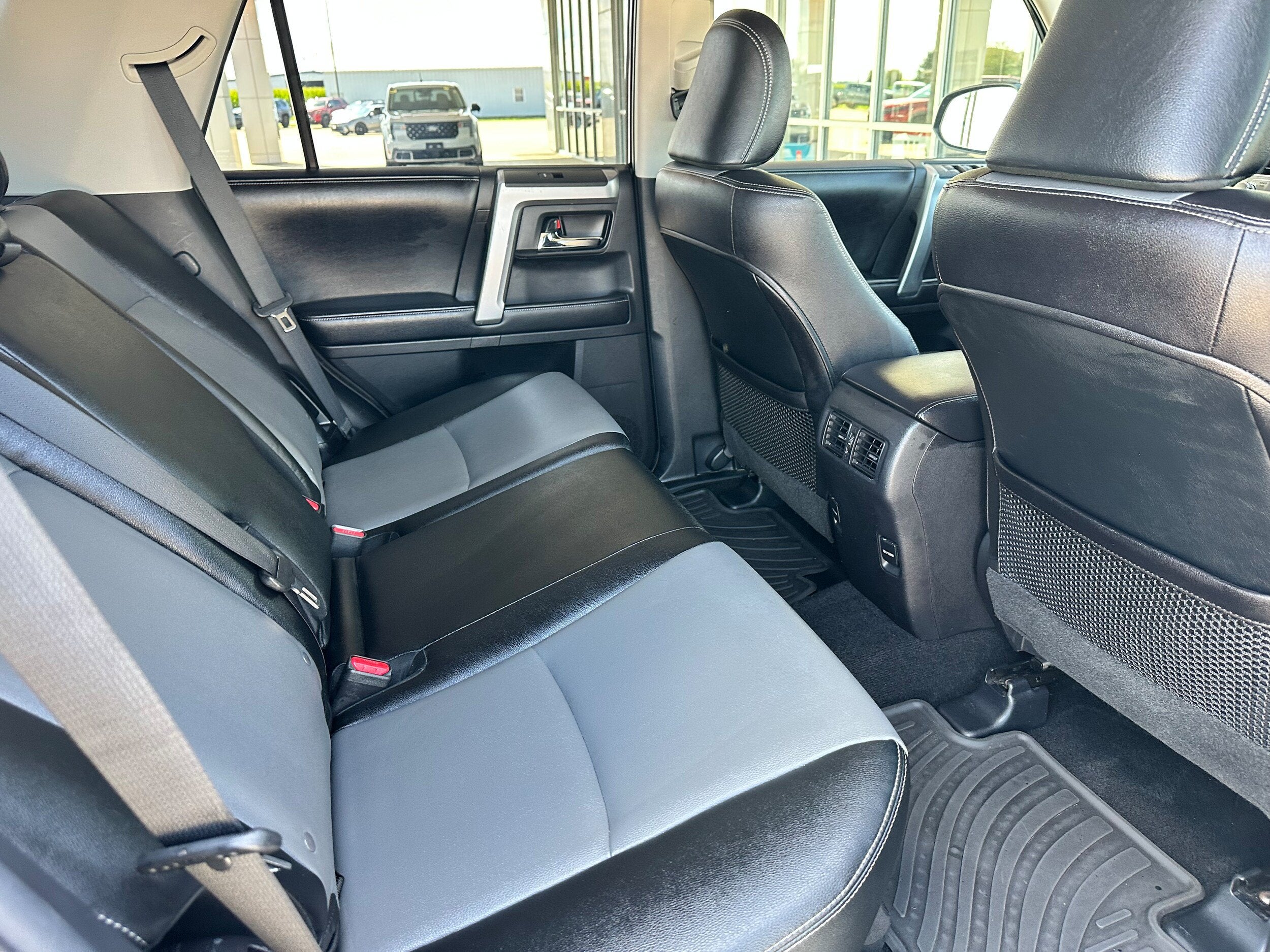 2016 Toyota 4Runner Base