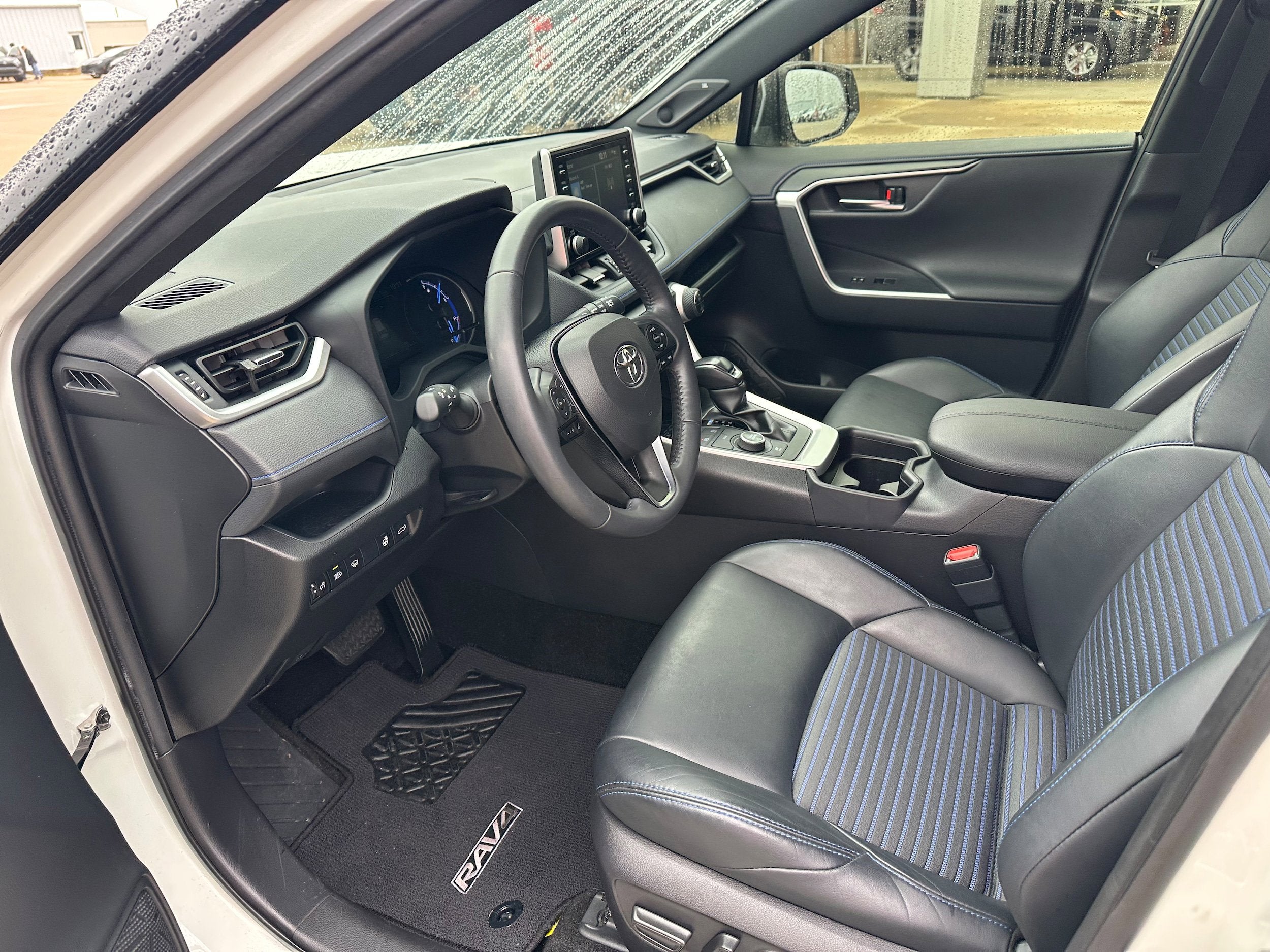 2020 Toyota RAV4 Hybrid XSE