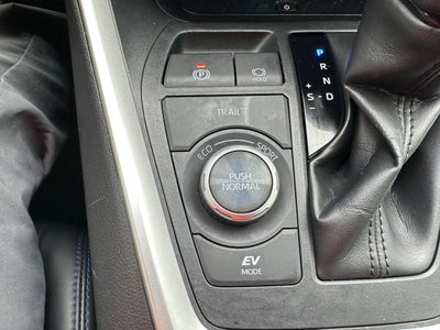 2020 Toyota RAV4 Hybrid XSE