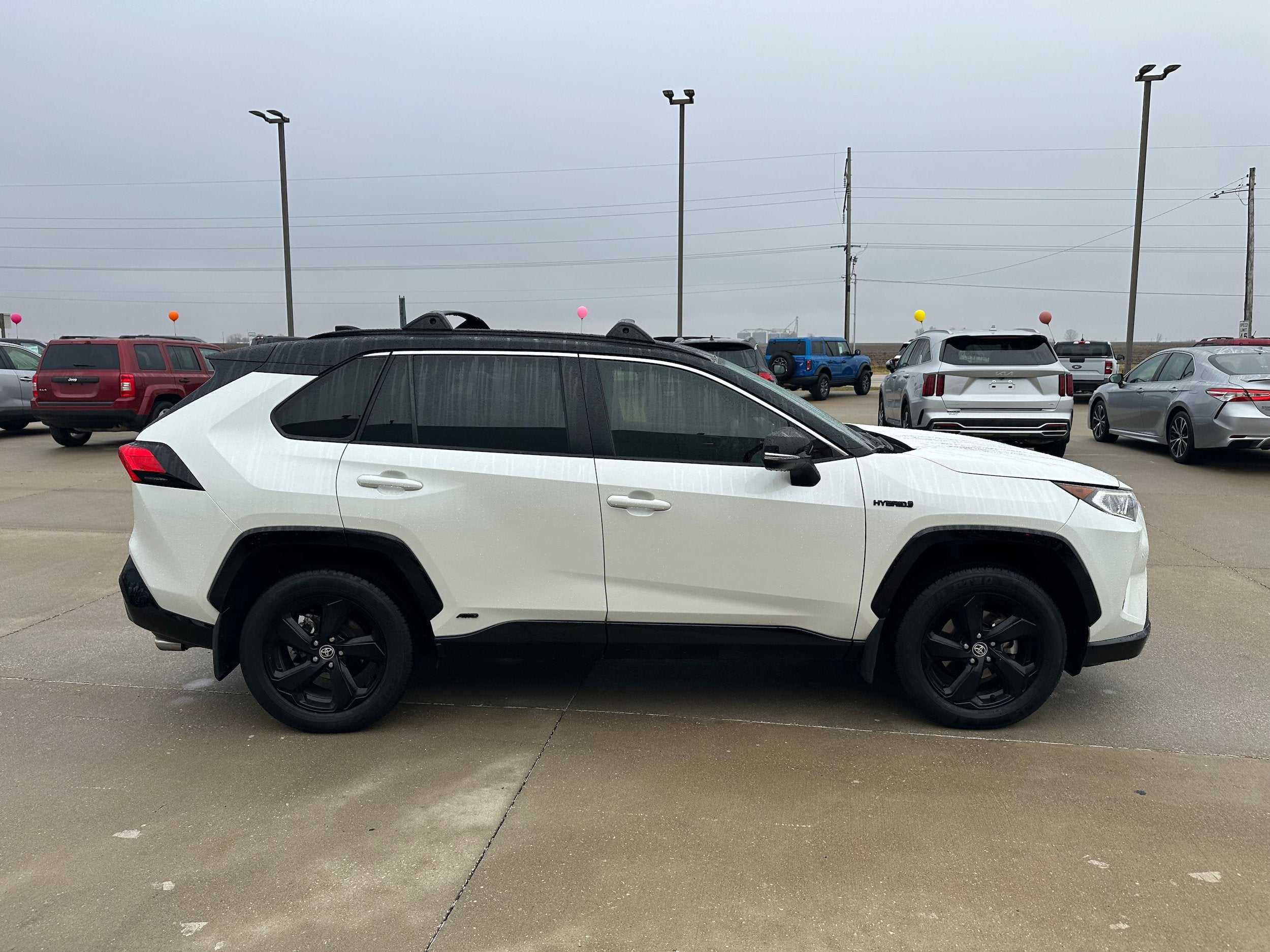 2020 Toyota RAV4 Hybrid XSE