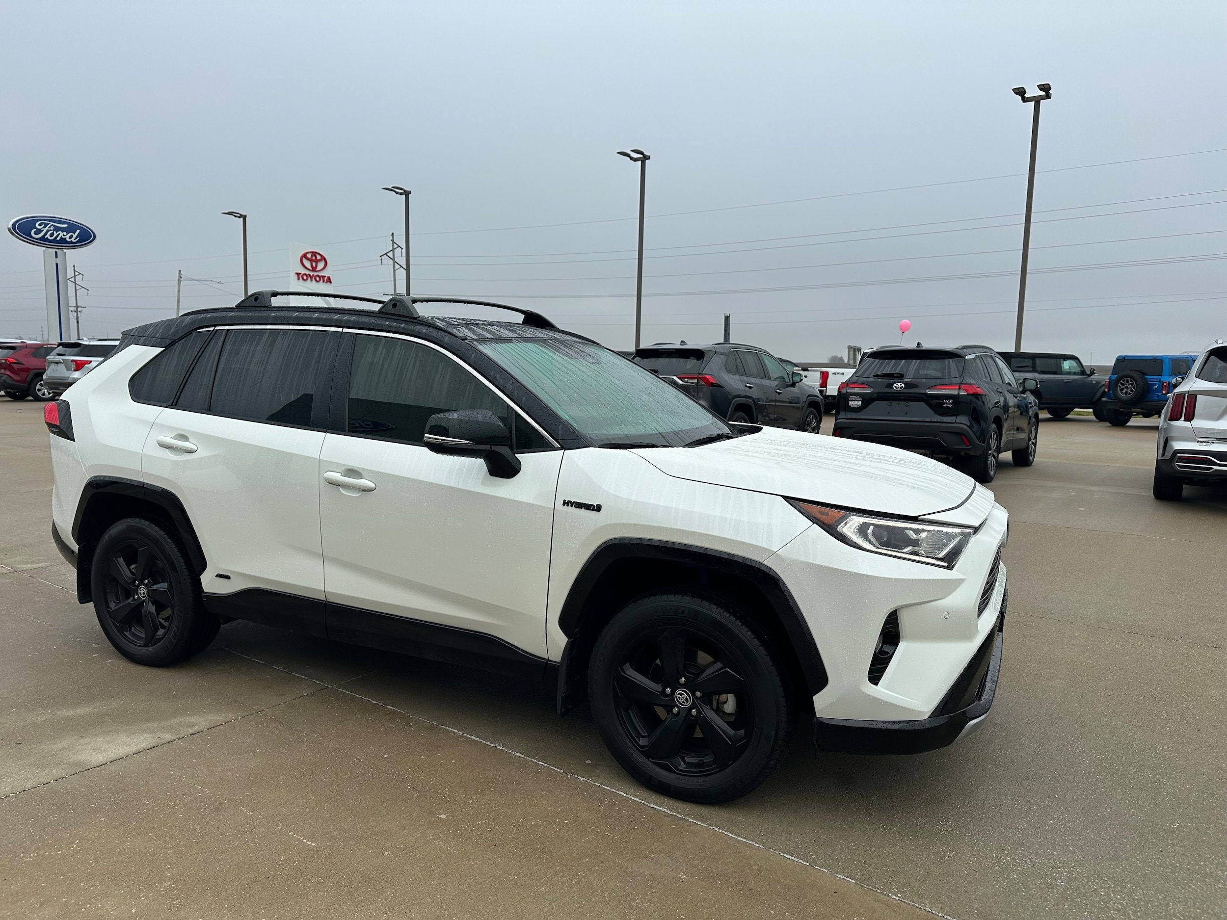 2020 Toyota RAV4 Hybrid XSE
