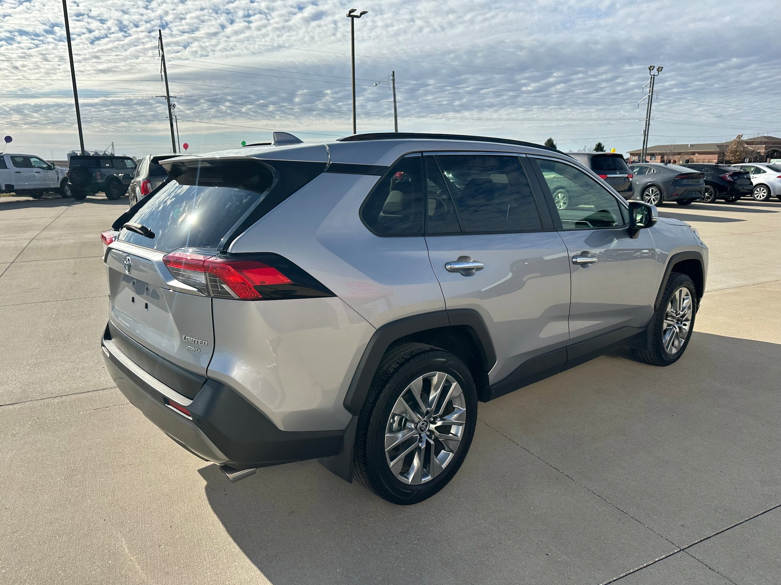 2020 Toyota RAV4 Limited