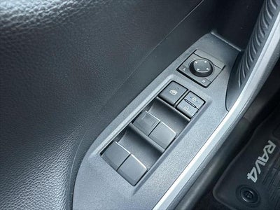 2020 Toyota RAV4 Limited