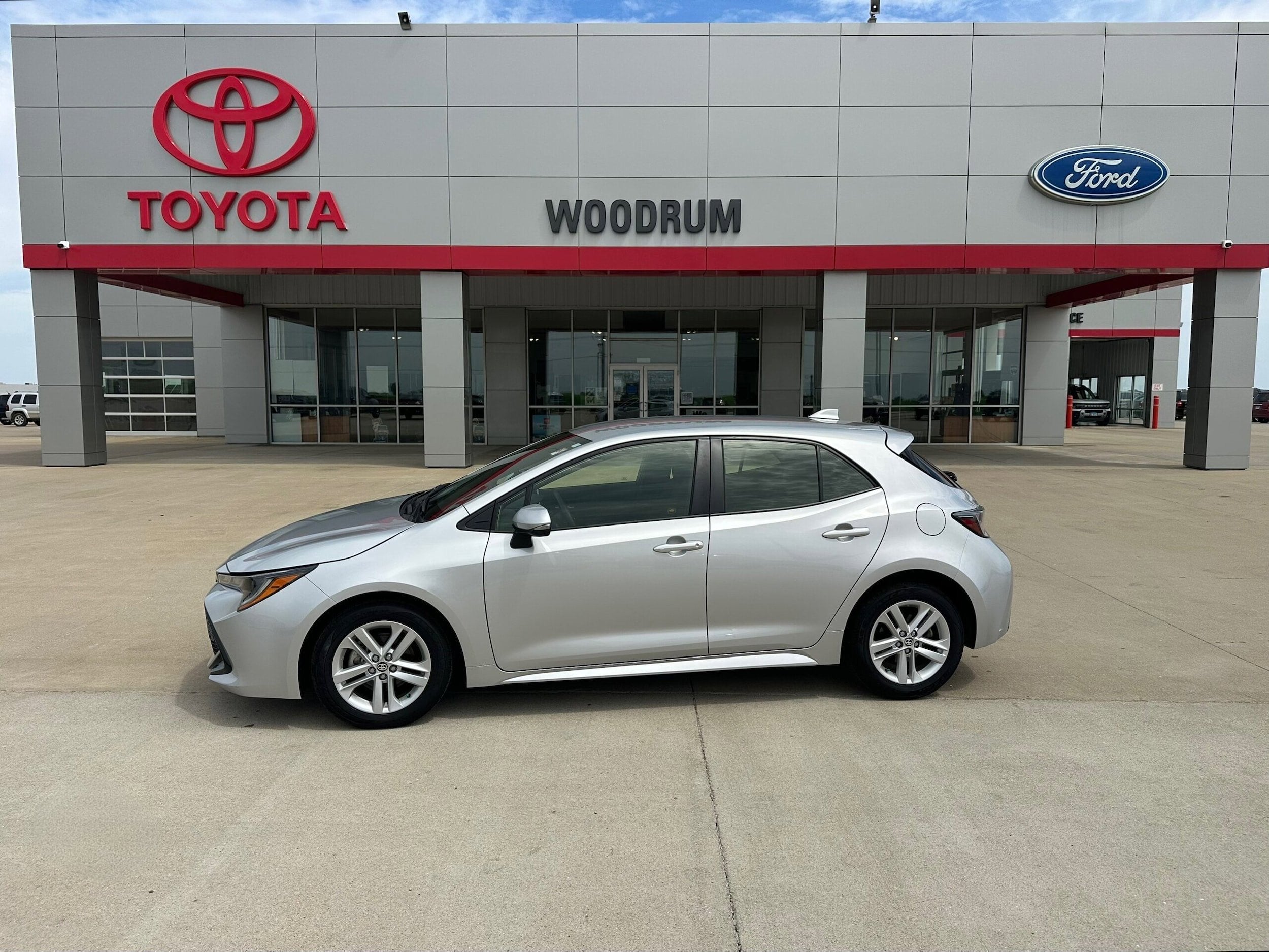 2021 Toyota Corolla SE CVT's photo