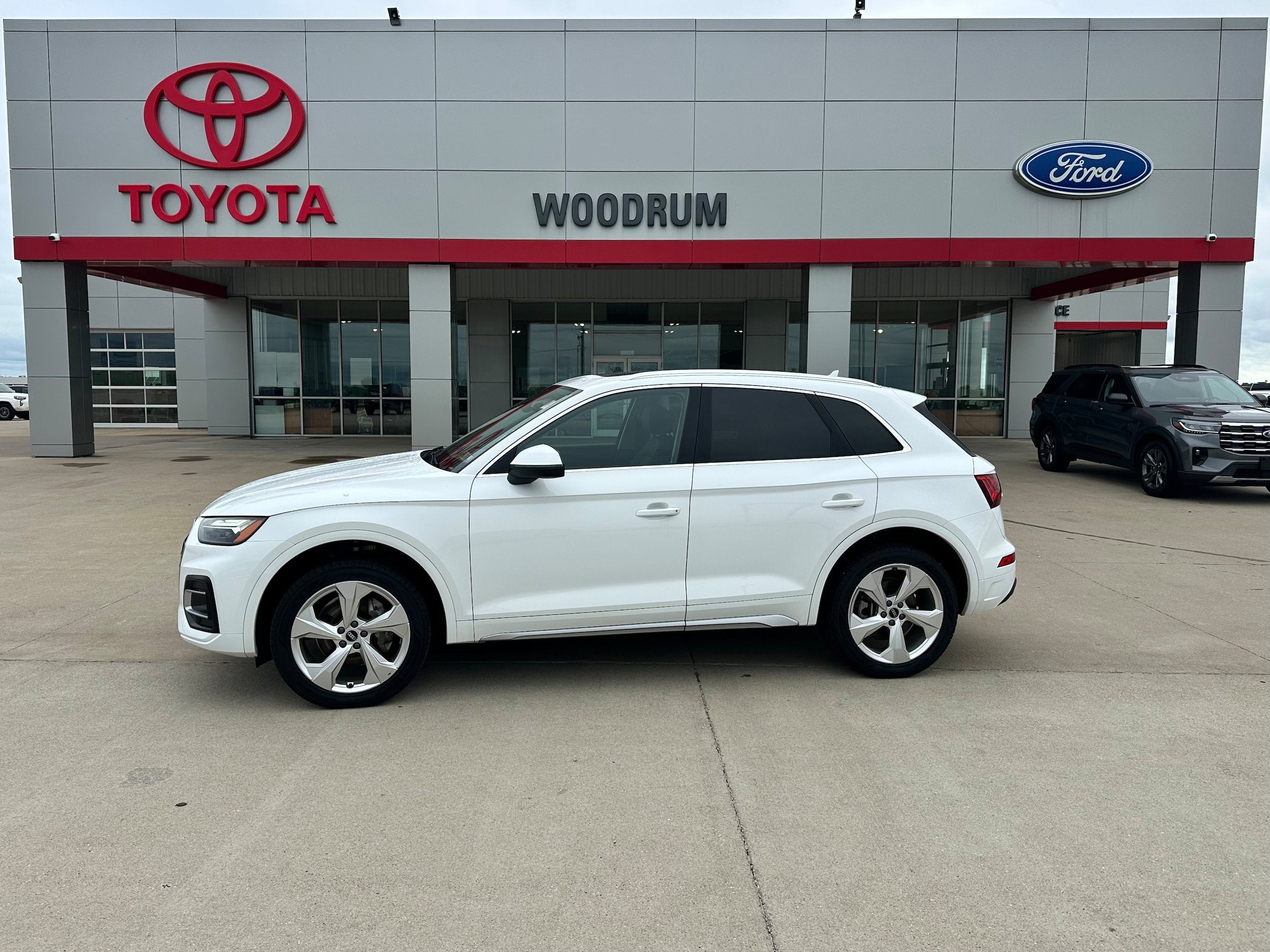 2021 Audi Q5 Premium Plus