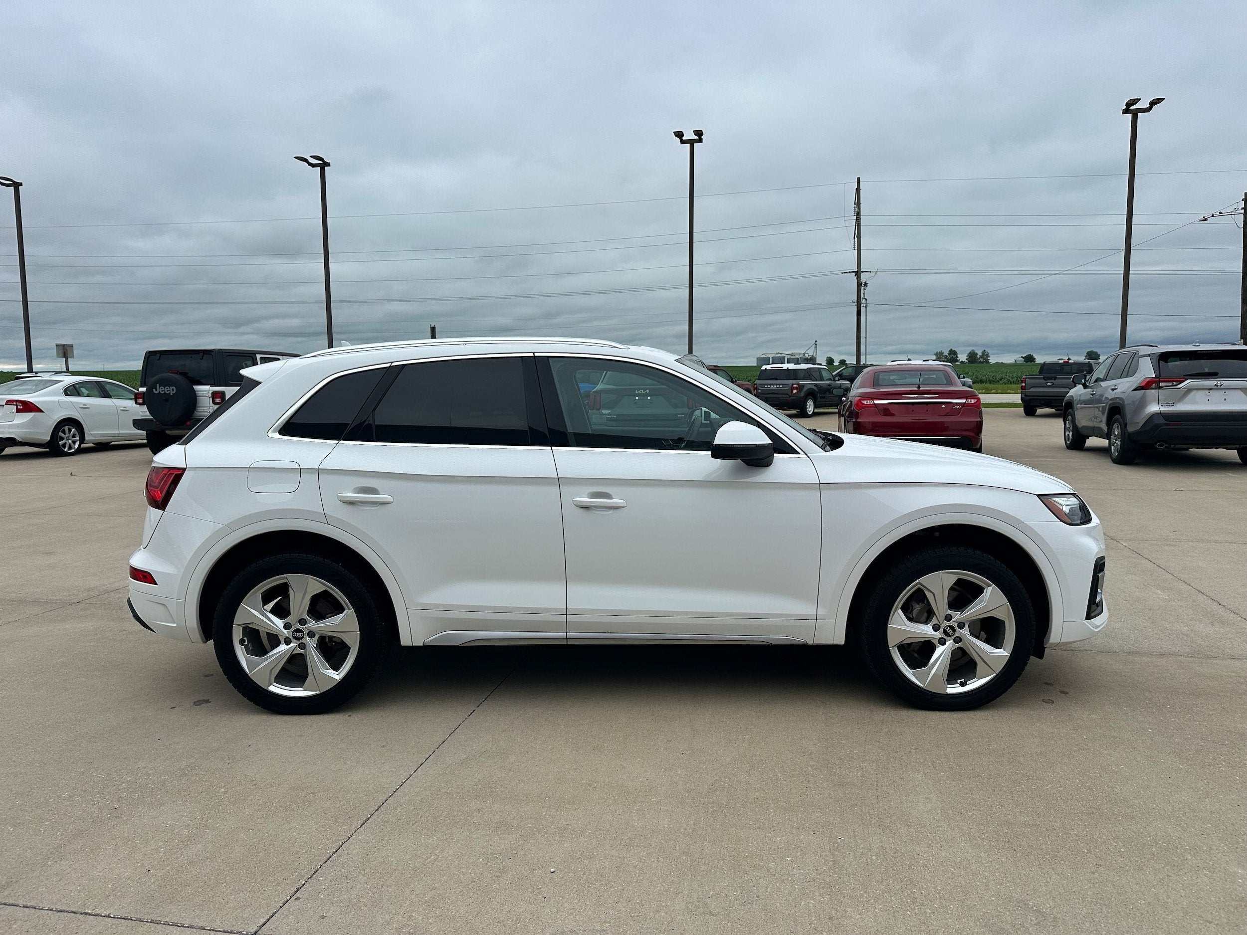 2021 Audi Q5 Premium Plus