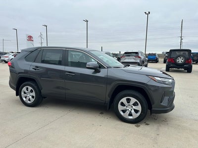 2025 Toyota RAV4 LE