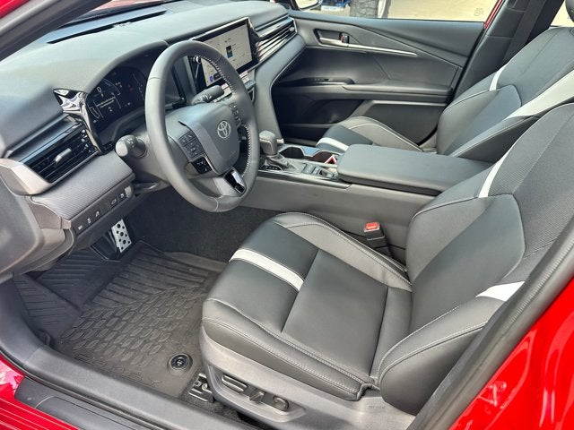 2026 Toyota Camry SE AWD