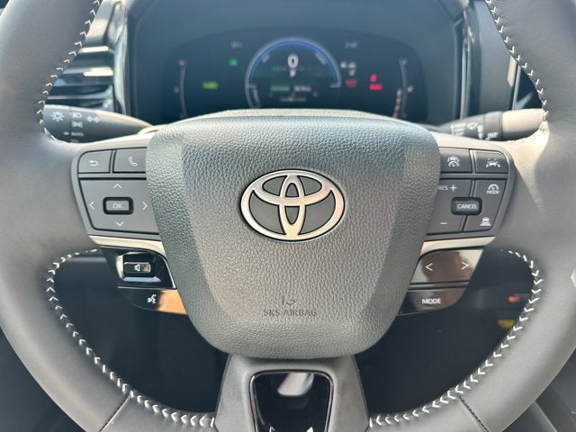 2026 Toyota Camry SE AWD