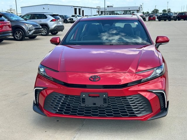 2026 Toyota Camry SE AWD