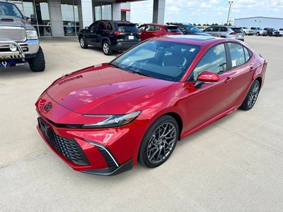 2026 Toyota Camry SE AWD