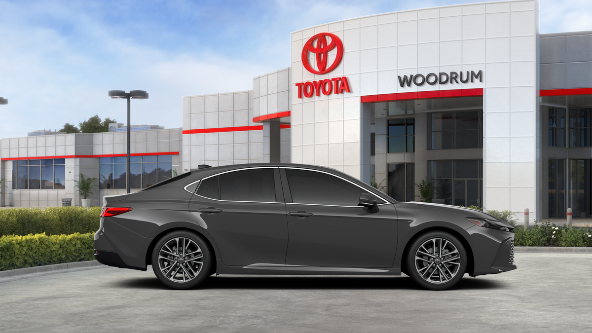 2025 Toyota Camry XLE AWD