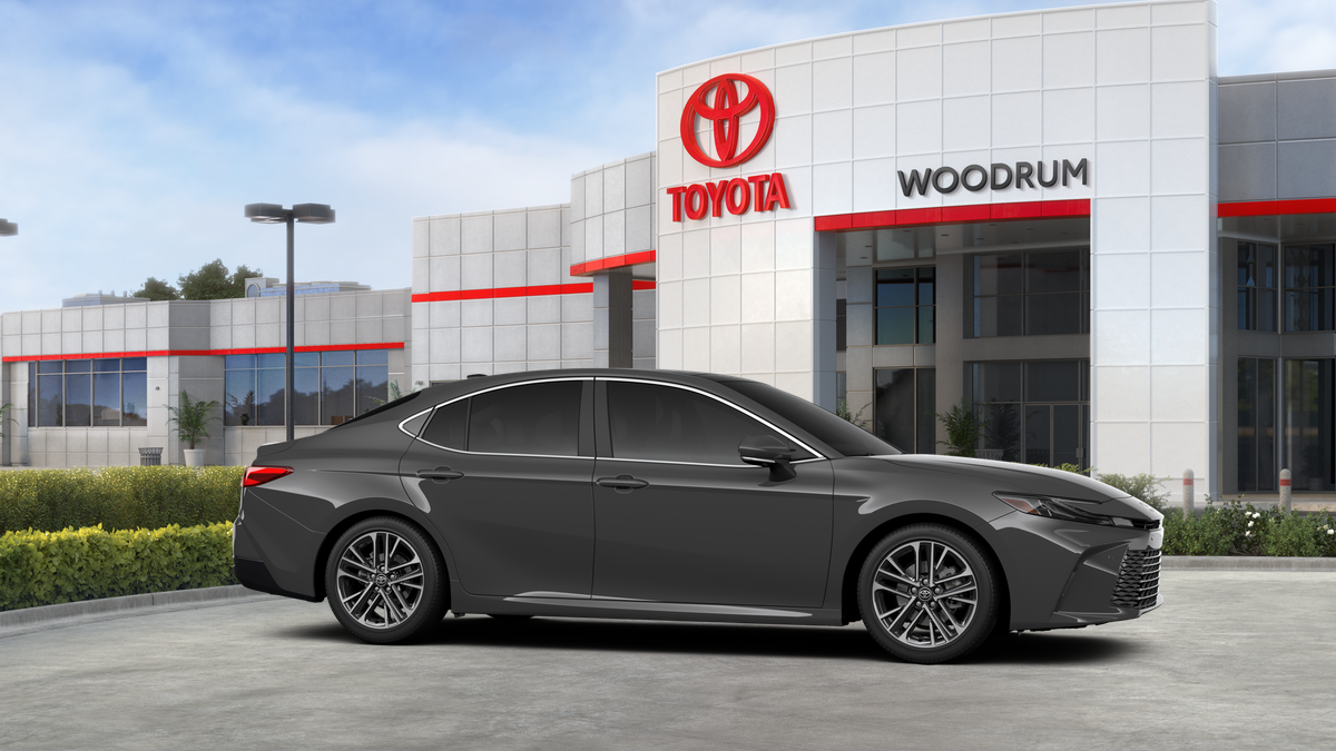 2025 Toyota Camry XLE AWD