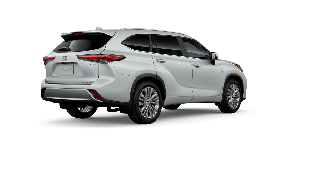 2026 Toyota Highlander Hybrid Platinum
